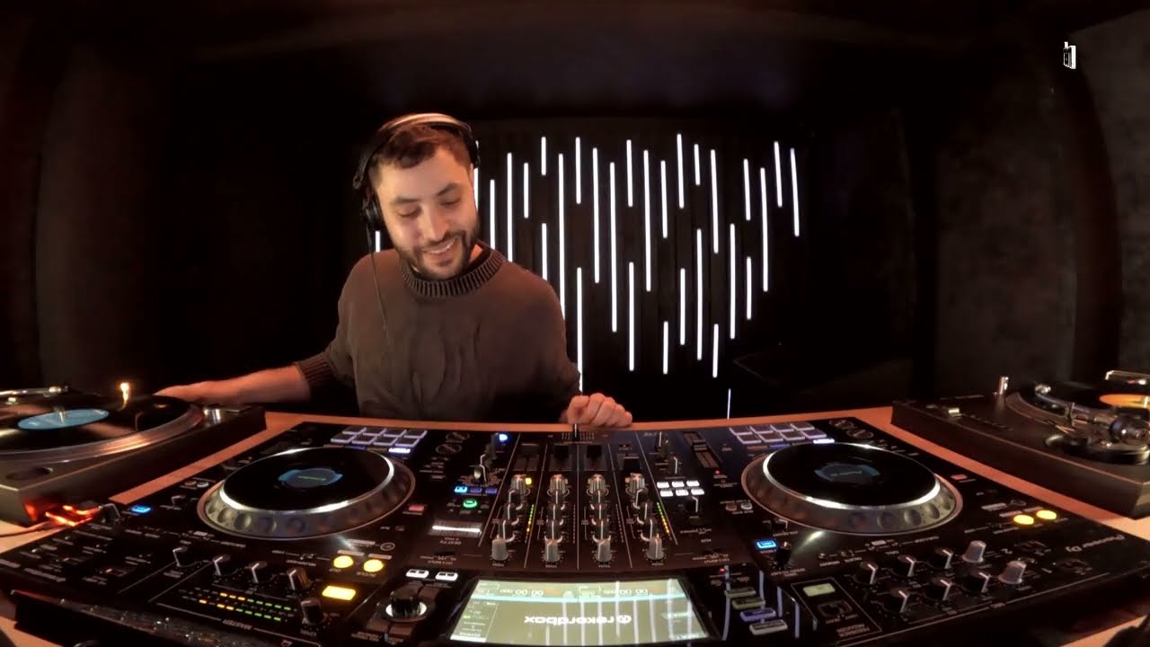Flávio on GrooveYard FM for Mesh Radio, Leeds — February 2026